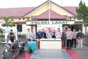Press  Conference Ungkap Kasus Curat, Curas dan Curanmor, Kapolres Lahat Sampaikan Ini