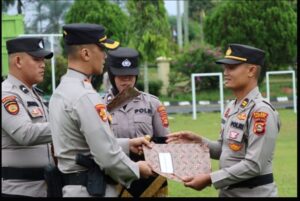 Polres Ogan Ilir Menerima Penghargaan peringkat ke 1 Dijajaran Polda Sumatera dalam Program Quick Wins Presisi Polri Tahun 2023