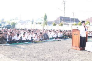Pemkab Lahat Sholat Istisqo Bersama  di Polres Lahat