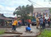 Membahayakan, Perlintasan Liar Rel KAI  Tambak Bandar Agung Ditutup