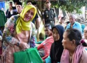 Bupati Musi Rawas Hj.Ratna Machmud Melakukan Peletakkan batu pertama pembangunan rumah program Baznas Musi Rawas