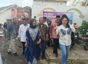 Relawan Pro Herlindo dan Ratusan Warga Palembang memadati kediaman Fitriana SH di Kediaman Fitriana, SH
