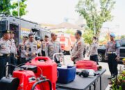 Pastikan Siap Dukung Antisipasi Karhutla, Kapolda Sumsel Periksa Kendaraan dan Sarana Peralatan Pemadam Api