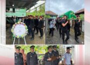 Kalapas Kelas IIA Lahat Pimpin Prosesi Apel Persada Pemakaman Staf Lapas Lahat yang Meninggal Dunia