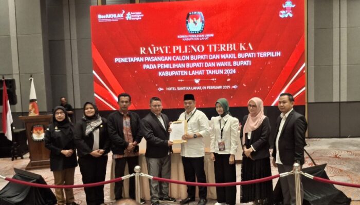KPU Kabupaten Lahat Resmi Tetapkan Paslon Bupati dan Wabup Lahat Terpilih Nomor Urut 2 Bursah – Widia
