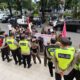 Polres Lahat, Kawal dan Amankan Aksi Unjuk Rasa dari Komunitas Peduli Kabupaten Lahat