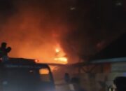 Rumah di Sukaratu Samping Pertamina Lahat Terbakar, Respon Cepat, Api Pun Cepat Padam