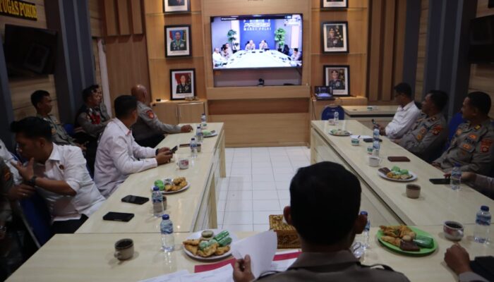 Kapolda Sumatera Selatan Berikan Arahan Penanganan Bencana Alam Melalui Zoom Meeting