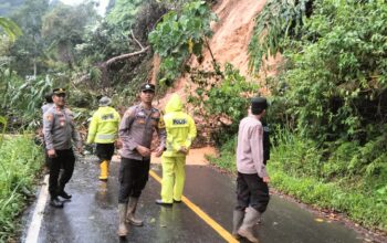 Bencana Longsor Tutup Akses Jalan Pagar Alam–Tanjung Sakti dan Manna, Kapolres Sampaikan Ini