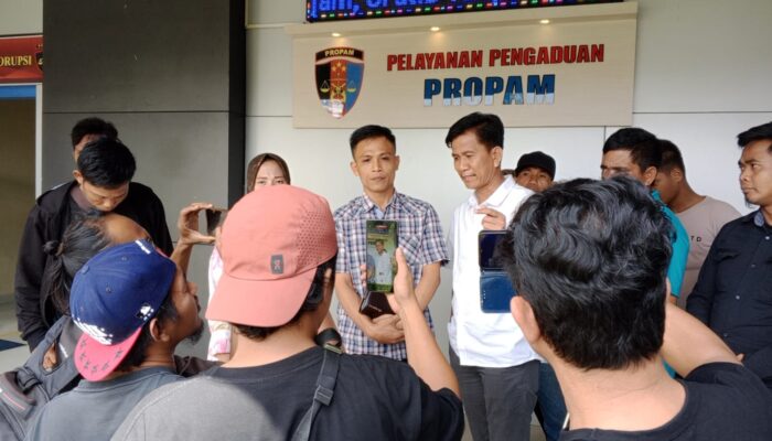 Penggerebekan Terhadap Warga Desa Menggulak Melanggar SOP