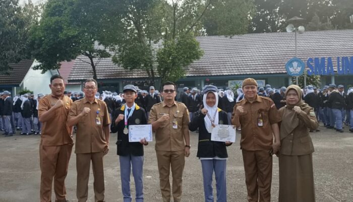 Dua Siswa SMA Negeri 4 Lahat  Ukir Prestasi Nasional